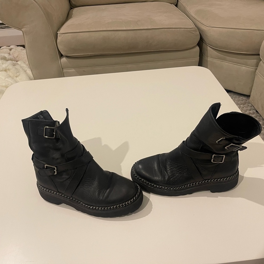 Black Vince Camuto combat boots